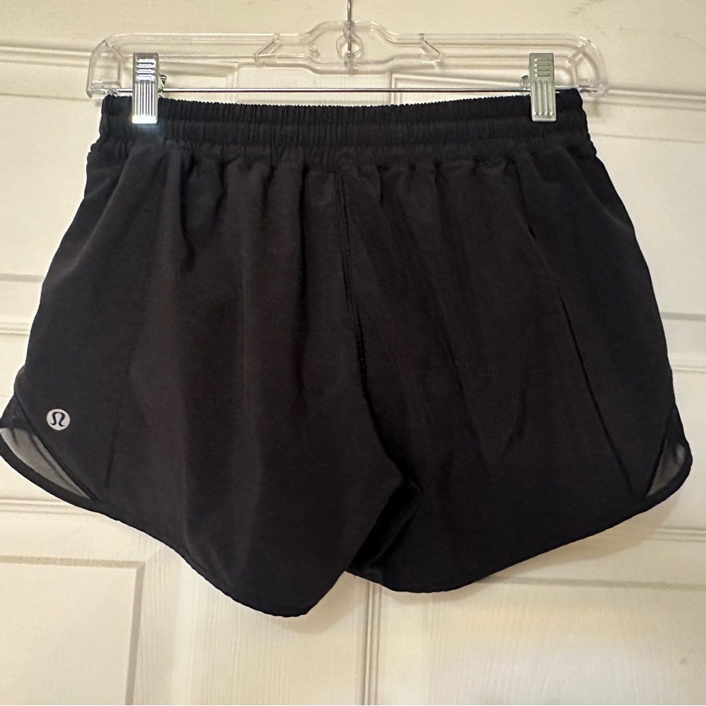 Lululemon Hotty Hot Shorts!